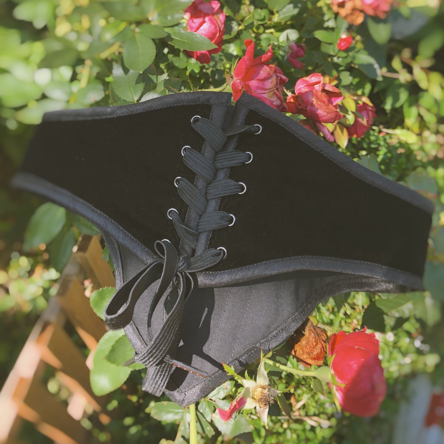 Wormwood Belt in Black Velvet