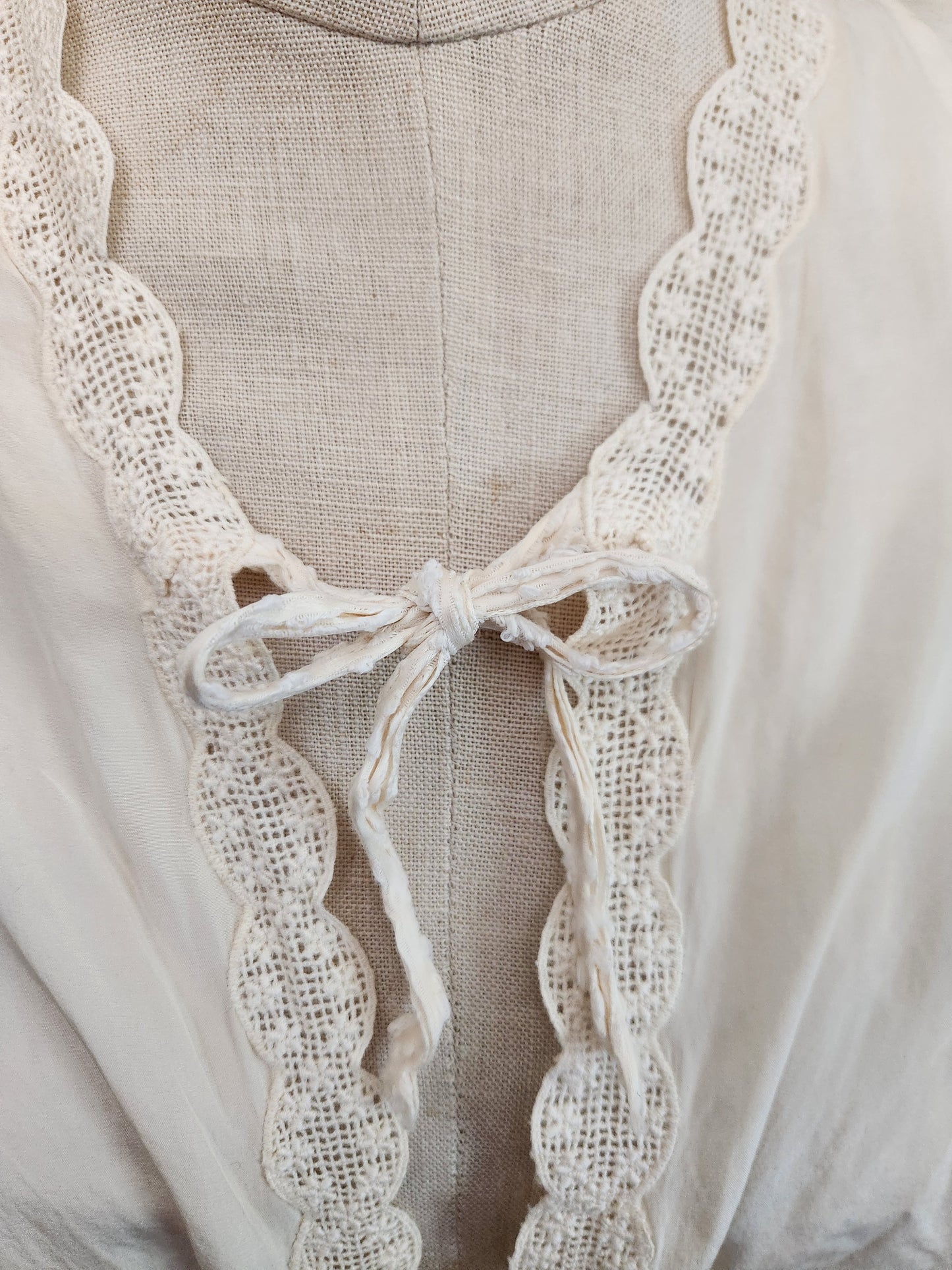 Barbizon Ivory Silk Bed Jacket