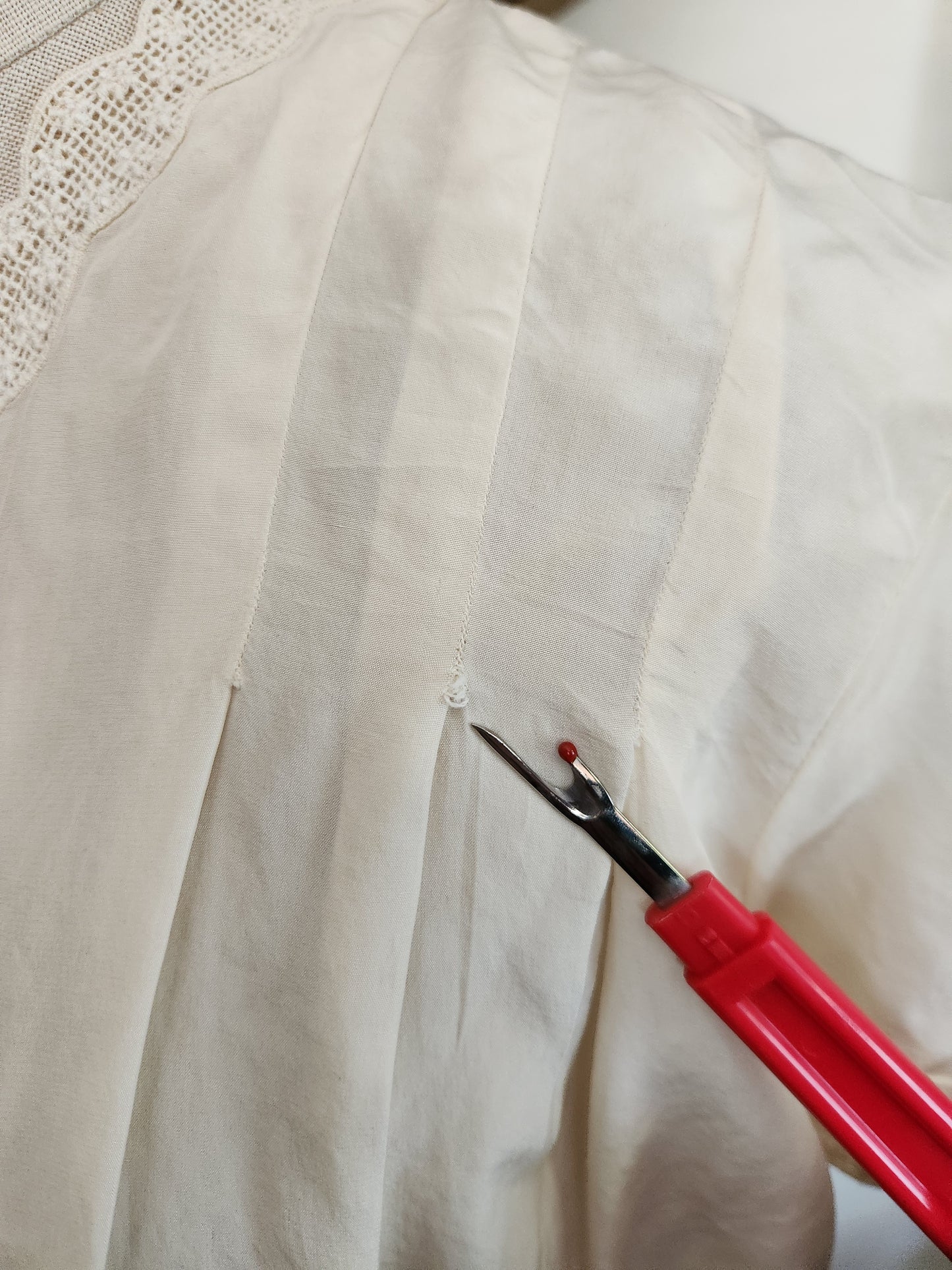 Barbizon Ivory Silk Bed Jacket
