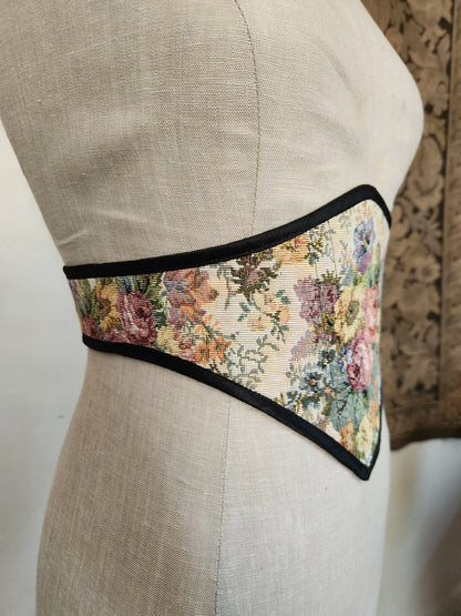 Tapestry Wormwood Belt (Medium)